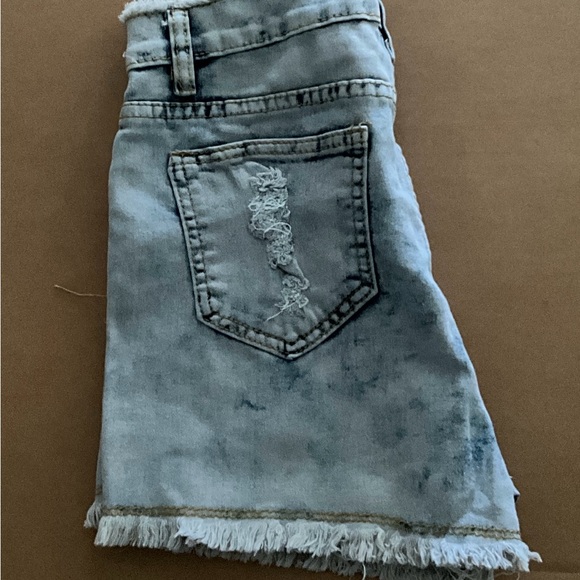 Women's Light Blue Denim Shorts with Red Rose Patch - Picture 2 of 3